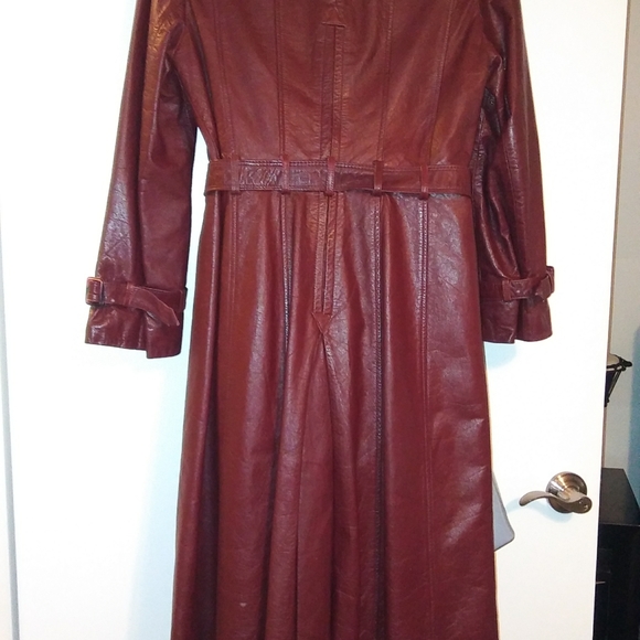 Etienne Aigner Vintage Leather Jacket - Picture 7 of 8